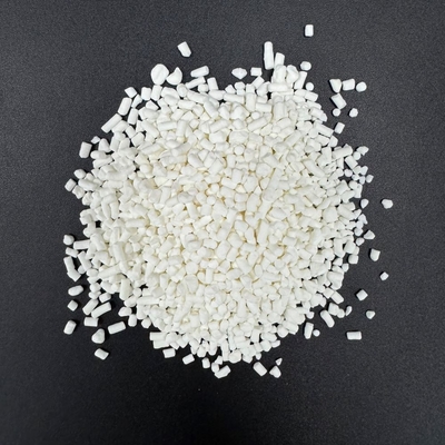 99% Reinheit Tolyltriazol (TTA), weißes Granulat oder Pulver, verwendet als Antimonopol und Korrosionshemmer für Metalle
