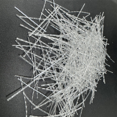 Bautechnische Zusatzstoffe aus PP-Makrofaser-Wellenform 24-60 mm zur Zementverstärkung und Anti-Karkung